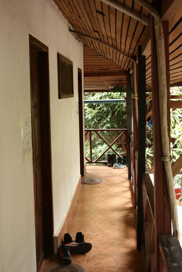 Hotel Mano Temple House Luang Prabang Esterno foto