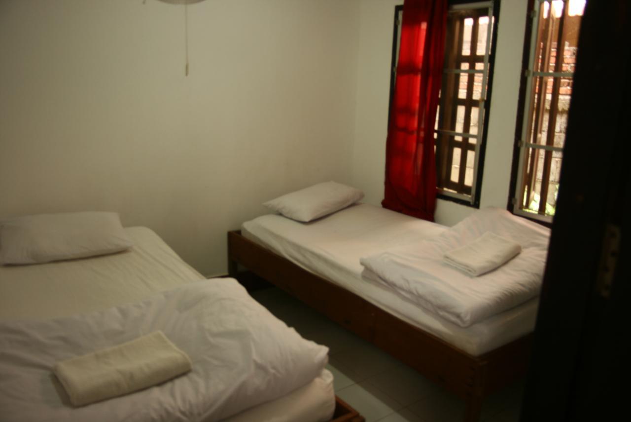 Hotel Mano Temple House Luang Prabang Esterno foto