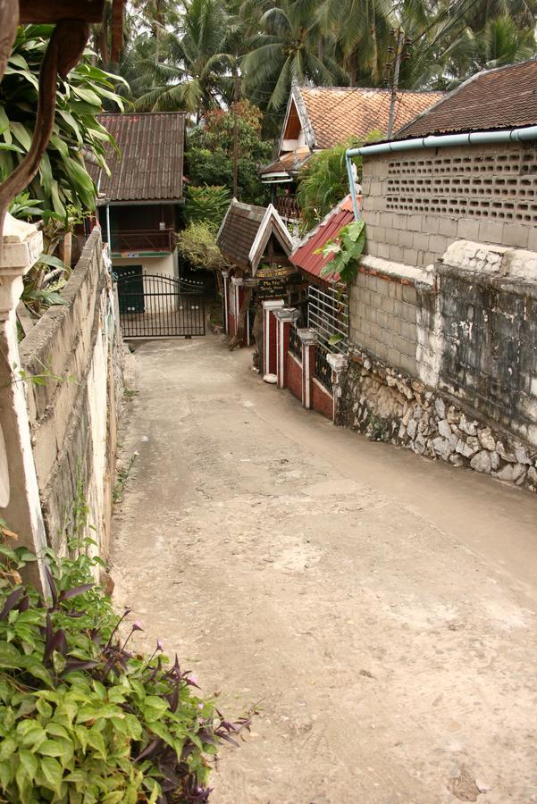 Hotel Mano Temple House Luang Prabang Esterno foto